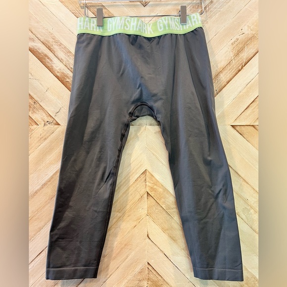 Gymshark Women’s Seamless Nonslip Capri Workout Leggings Size XL - Picture 1 of 5